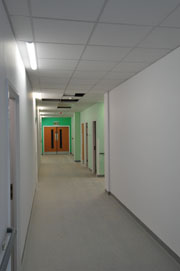 Bioguard plain and acoustic tiles provided a combination of acoustic, antimicrobial and ISO 5 cleanroom performance throughout the new hospital in Birmingham