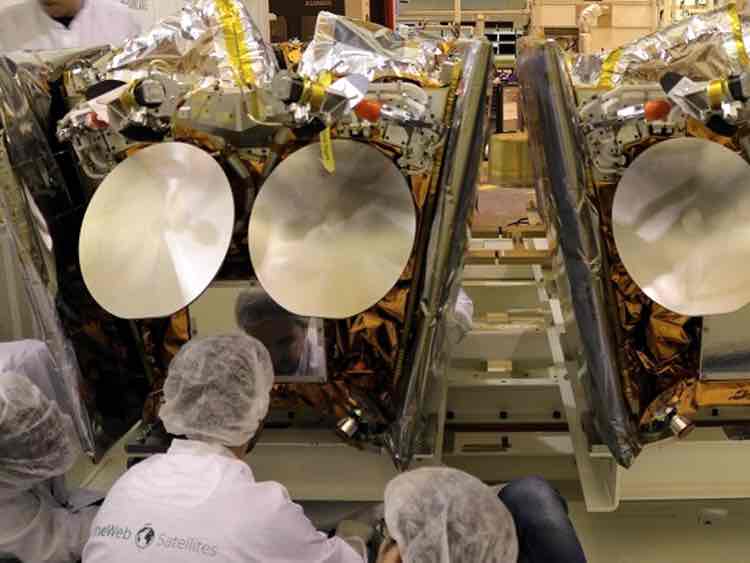 Airbus delivers mass-produced satellites to OneWeb constellation