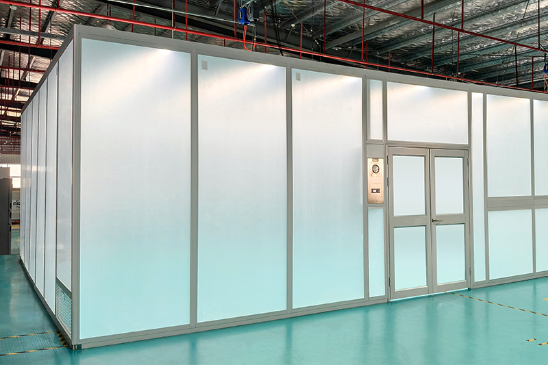 Airkey wins trust of UK customer: ISO 8 Modular Cleanroom delivered for medical device manufacturing