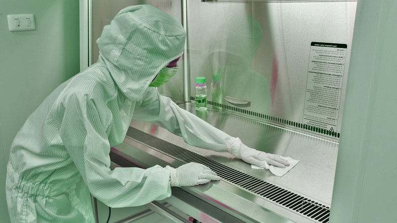 AAwipes launches line of lint-free cleanroom wipes
