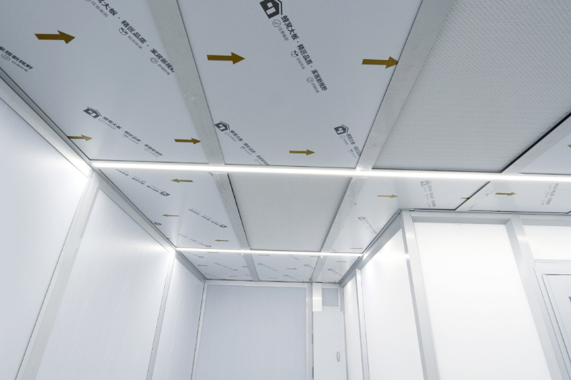 Airkey builds fully equipped modular cleanroom for aerospace industry player in Poland