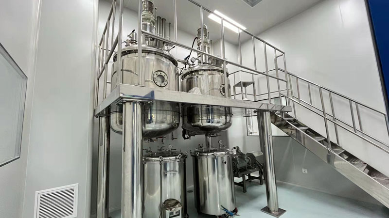 Airkey case study in GMP-certified softgel manufacturing cleanroom