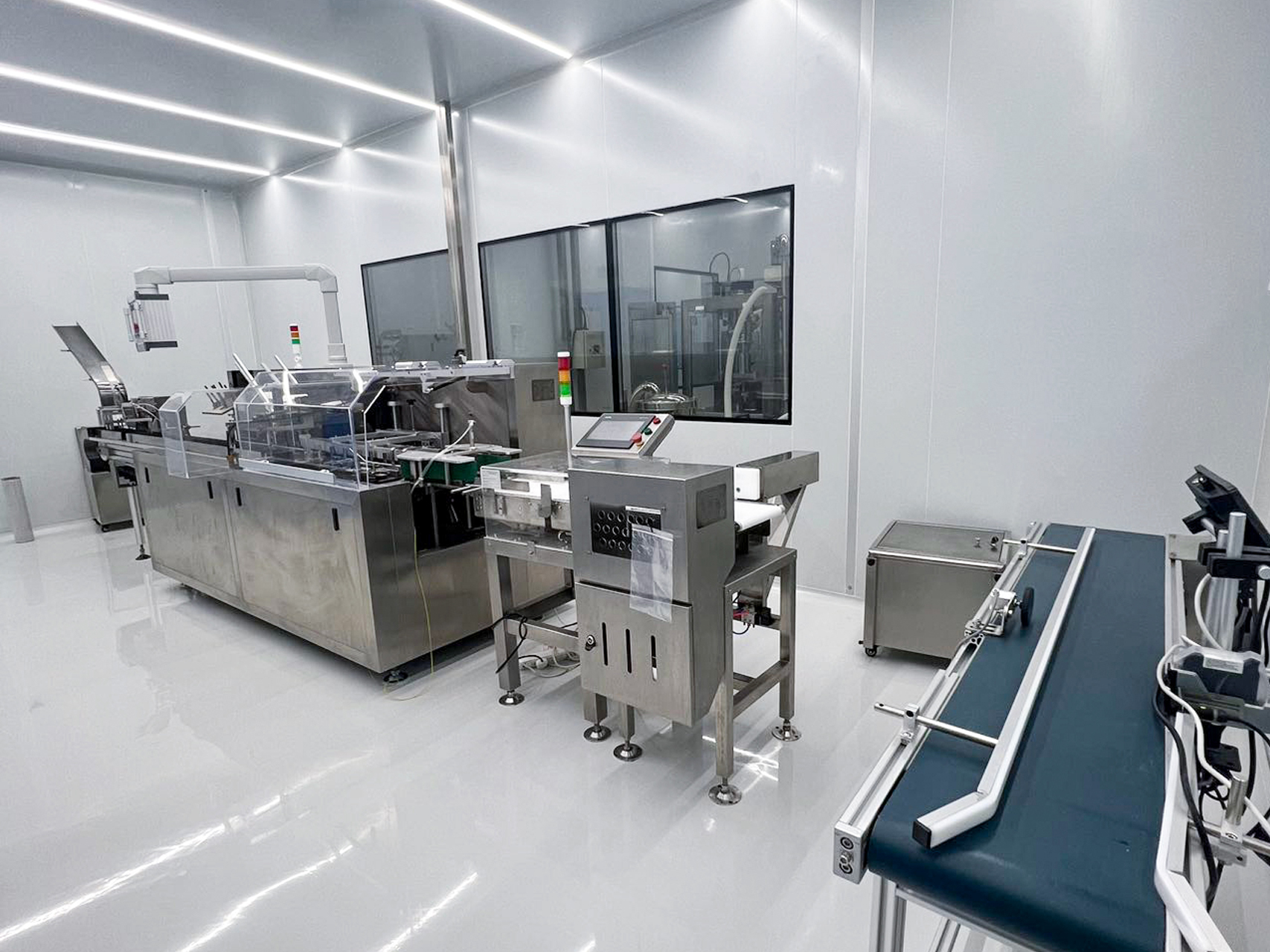 Airkey delivers 450 sqm modular cleanroom for Abu Dhabi pharmaceutical facility