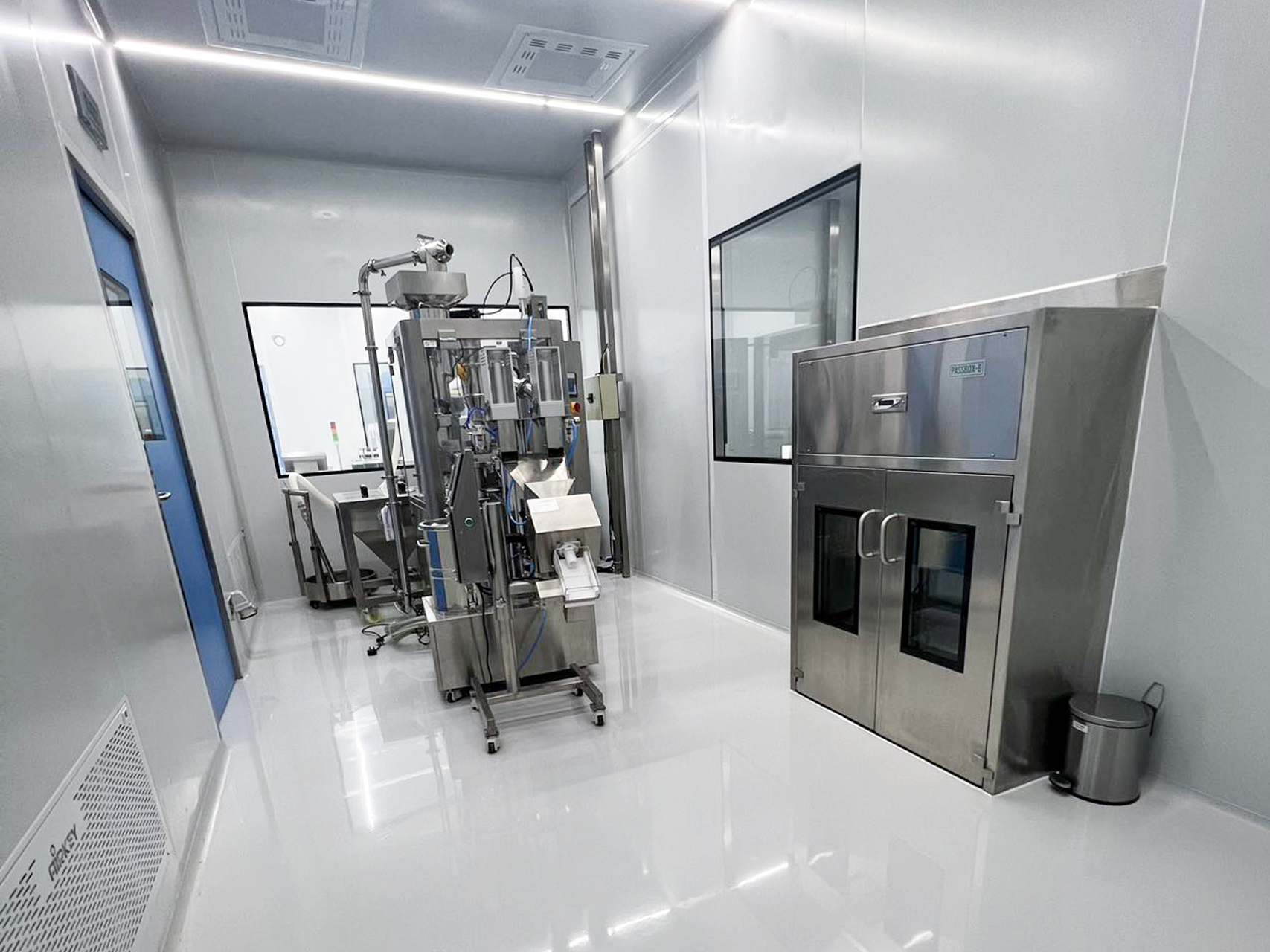 Airkey delivers 450 sqm modular cleanroom for Abu Dhabi pharmaceutical facility