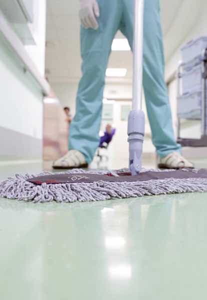 Establishing a validated cleaning procedure in a cleanroom environment 

