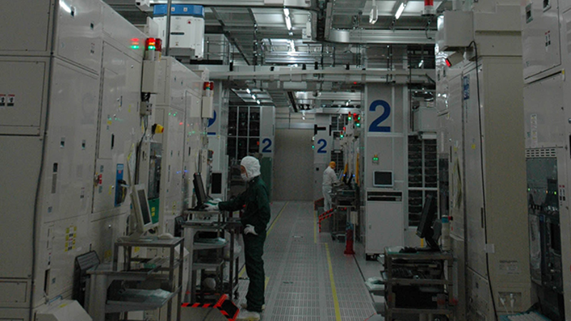 300 mm Production Facilities 2 (Naka Factory). Image courtesy of Renesas Electronics Corporation