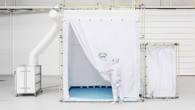 Fraunhofer Institute creates tent-like cleanroom