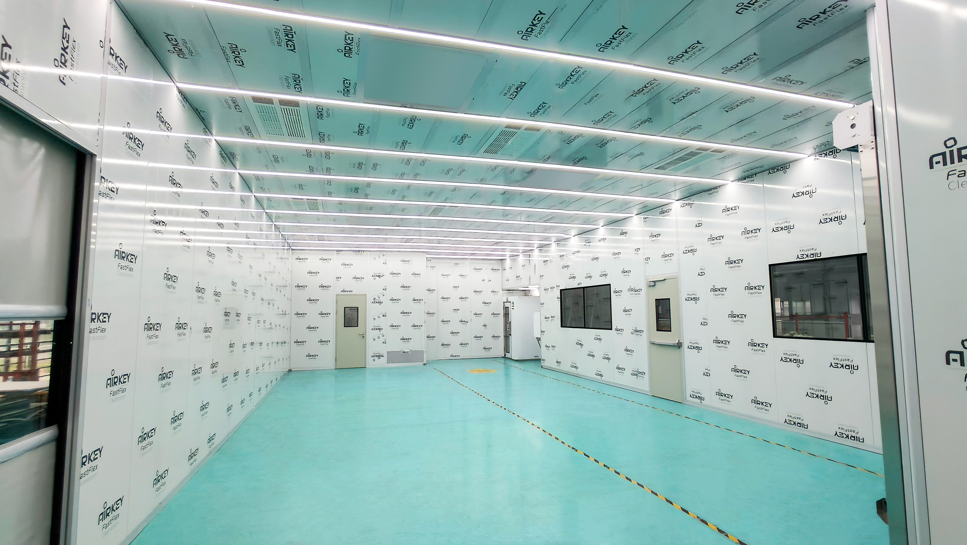 Free-standing modular cleanroom supports Russian chip production expansion
