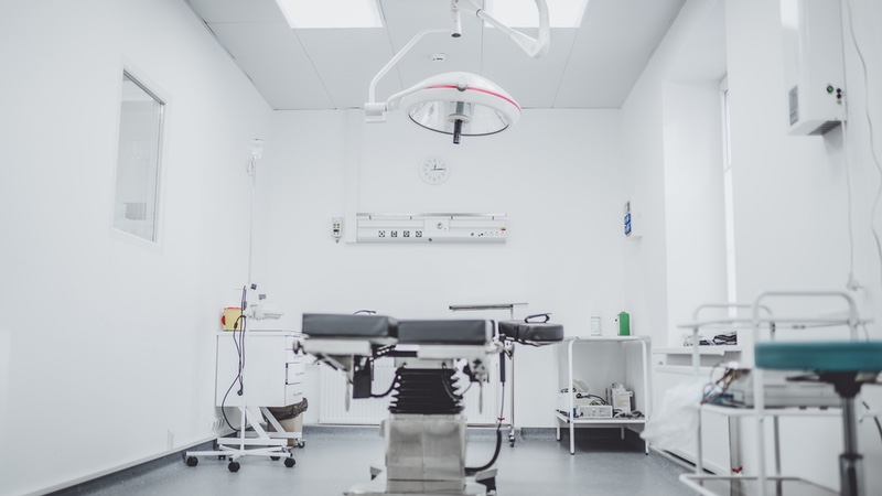 Medical Microinstruments expands with new robotics cleanroom