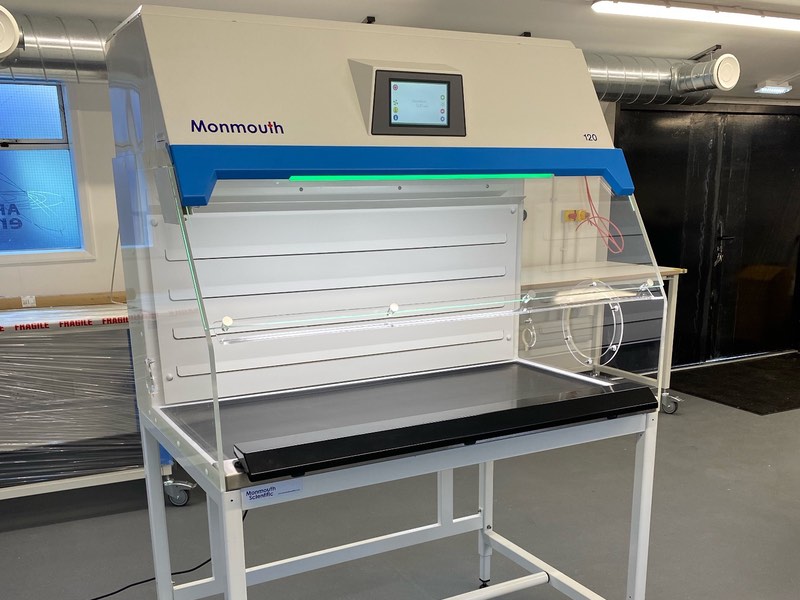 The Monmouth Scientific Limited’s Circulaire Powder Containment Cabinet installed at a UK Alkaline Fuel Cell Manufacturer