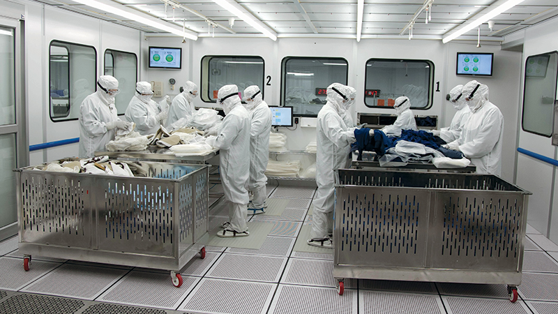 “Reusable cleanroom coveralls are the responsible choice”