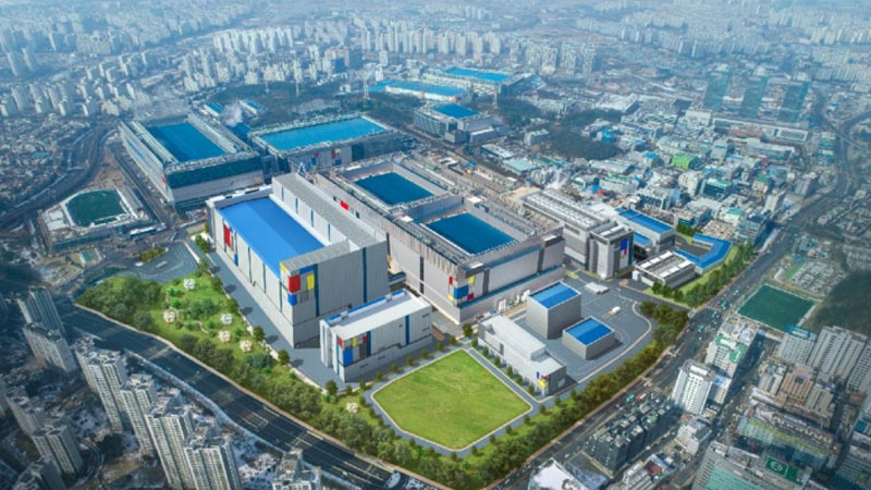 Samsung breaks ground on new semiconductor line