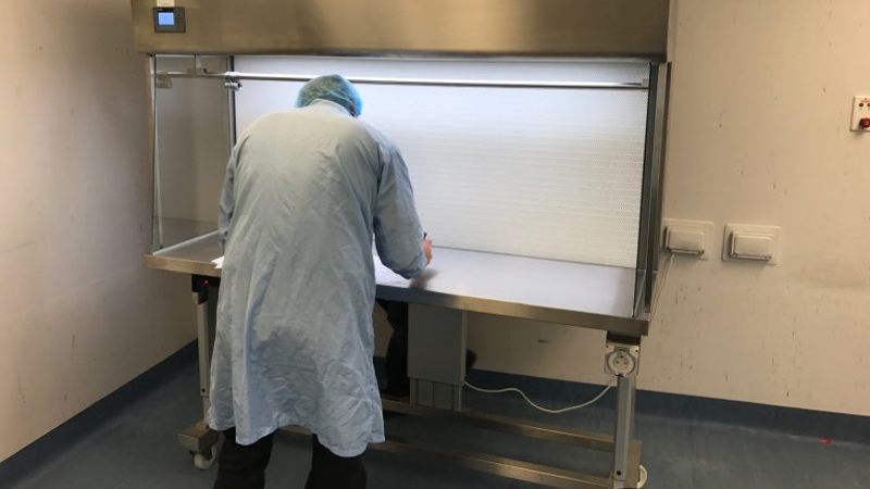 Technickon provides horizontal laminar flow cabinets in the UK