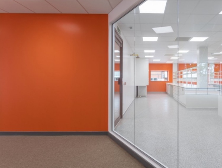 BES delivers pharma QA lab in repurposed warehouse
