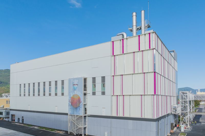 CEA-Leti unveils 2,000 sqm cleanroom to drive next-generation semiconductors