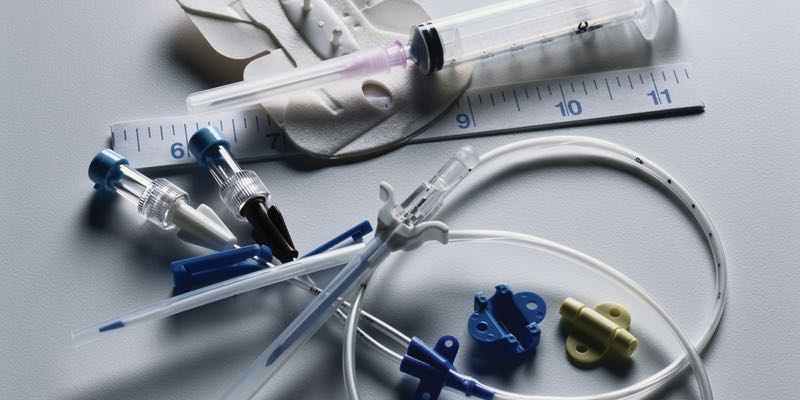 Cleaners and carrier fluids: Preventing contamination in medical device production