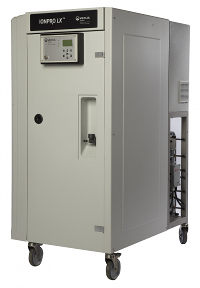 Compact water purification for pharma use