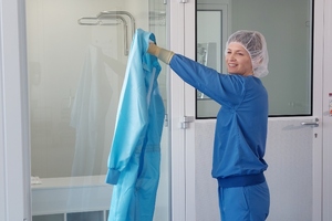 A guide to correct behaviour in the airlock and cleanroom