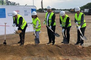 DuPont to expand Tyvek business