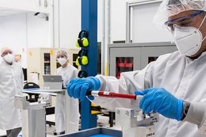 NASA practices VIPER moon rover assembly in new cleanroom