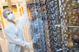 OneWeb Satellites inaugurates serial production line in Toulouse, France 