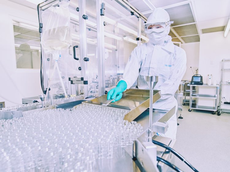 PPE focus: Hand protection for working with chemotherapy drugs