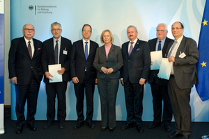Research Fab Microelectronics Germany launches