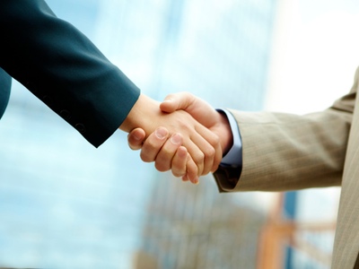 Sanofi and Lonza enter partnership to build biologics facility