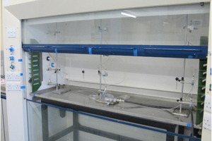 Saving energy safely in fume cupboards?