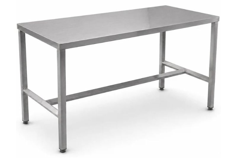 Teknomek adds centre tie-bar option to heavy-duty cleanroom tables
