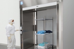 Terra Universal offers cleanroom roll-up pass-through chamber