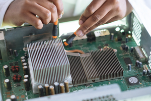 The biggest challenges with semiconductor cleanroom design in 2024