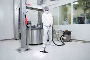 The details of dust extraction in controlled environments