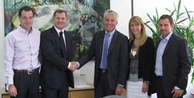 Univar to distribute water treatment products