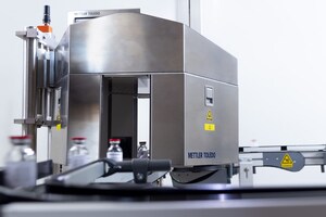 Using product inspection for quality control in liquid medicines